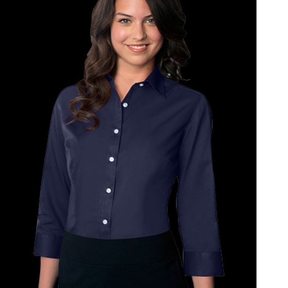 Van Heusen Women's Easy-Care Dress Twill Shirt Color Navy Size M(8-10)  (New).